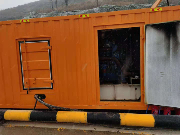 南丹发电机出租 柴油发电机组电压低报警怎么办？