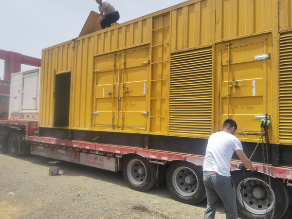 南丹发电机出租100KW发电机需要什么规格的电缆线？