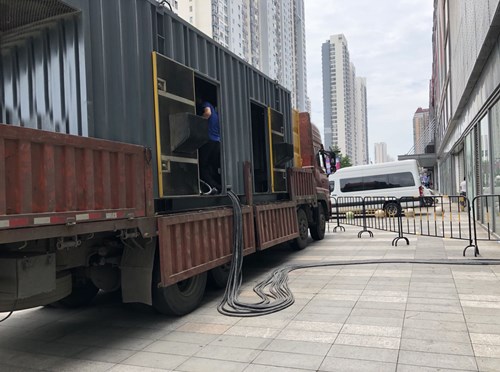 南丹冷却液不足的情况下如何检查柴油发电机组？