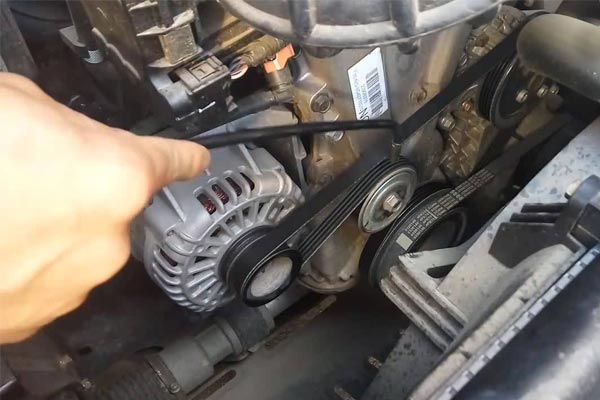 南丹转速传感器的工作原理是什么？